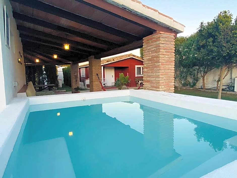 Kontiki Bungalows El Palmar