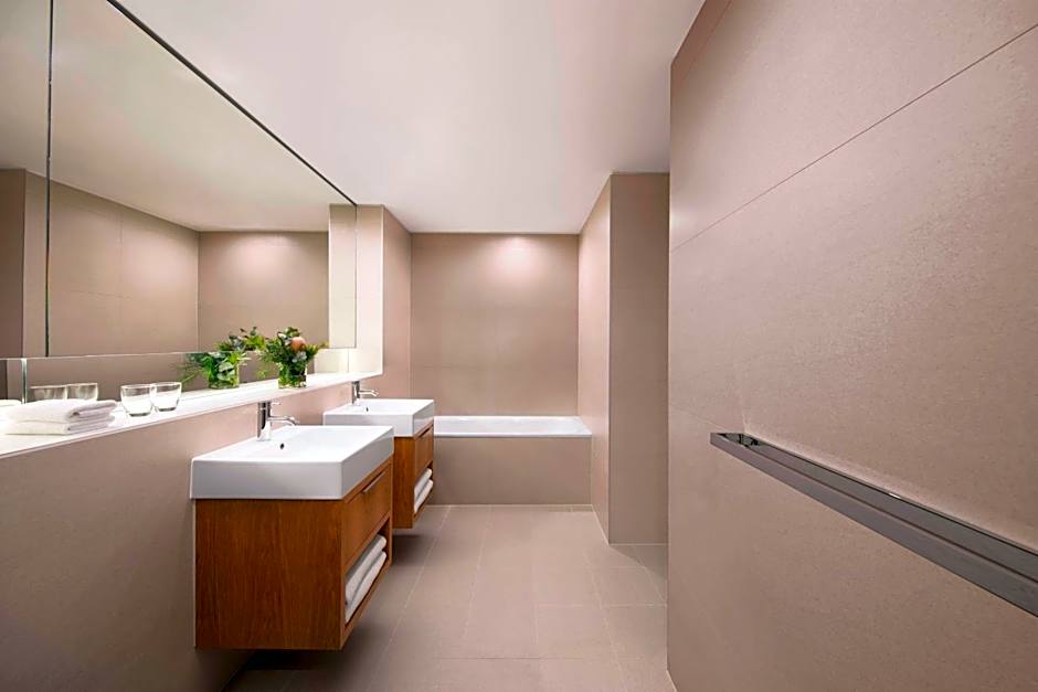 Four Points by Sheraton Sydney, Central Park