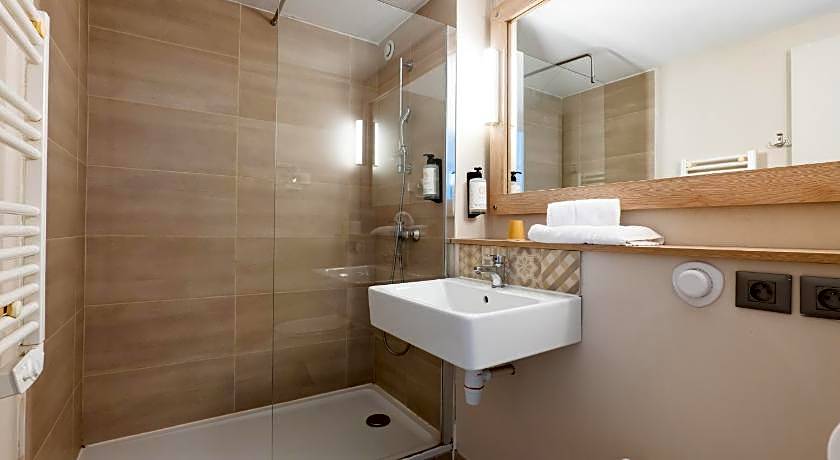 Kyriad Digne les Bains Hotel