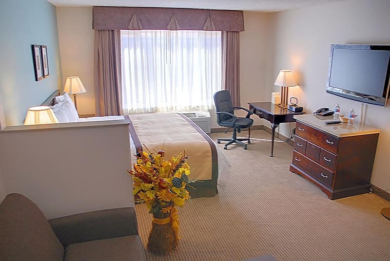 Quality Inn & Suites Reno – Reno, NV