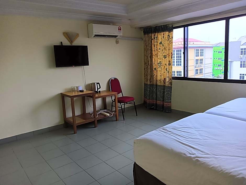 Hotel O Wawasan Inn