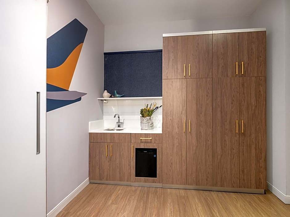 voco Fiorello - LaGuardia Airport by IHG