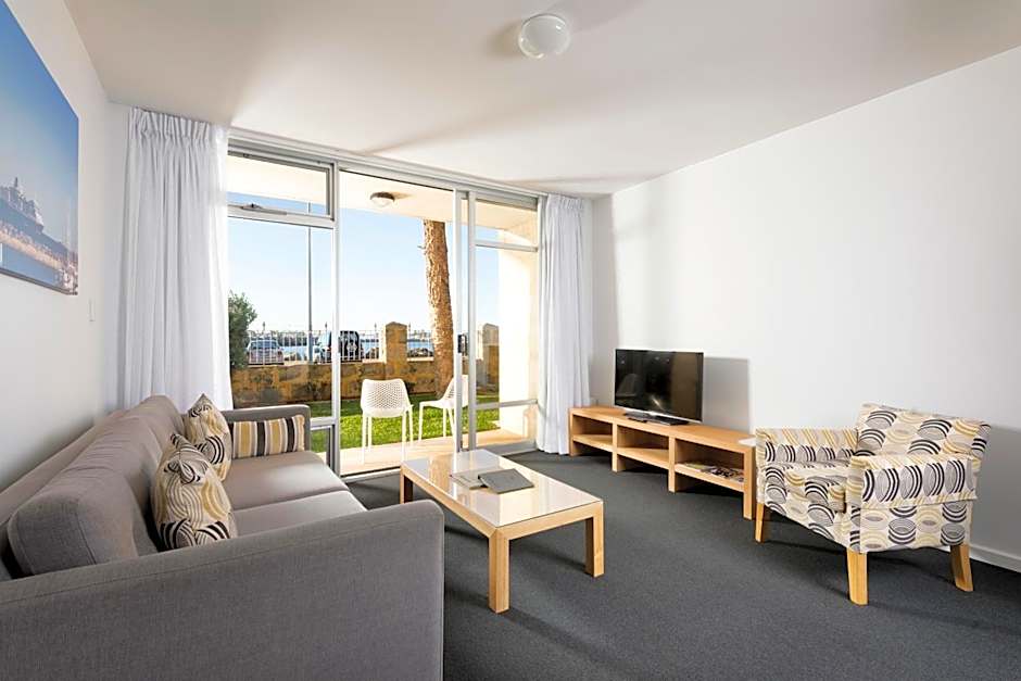 Be Fremantle Apartments