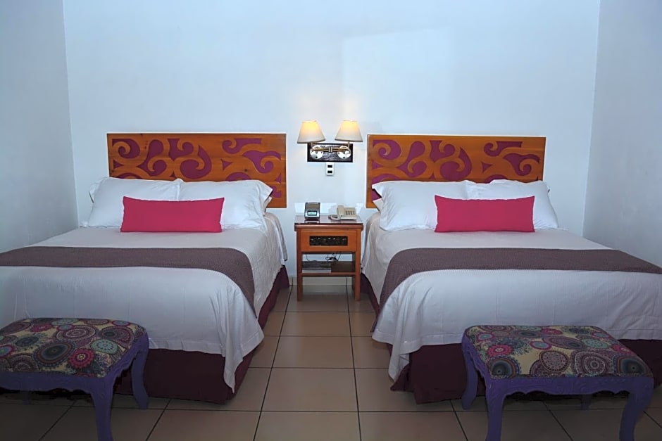 Boutique Pueblo Lindo