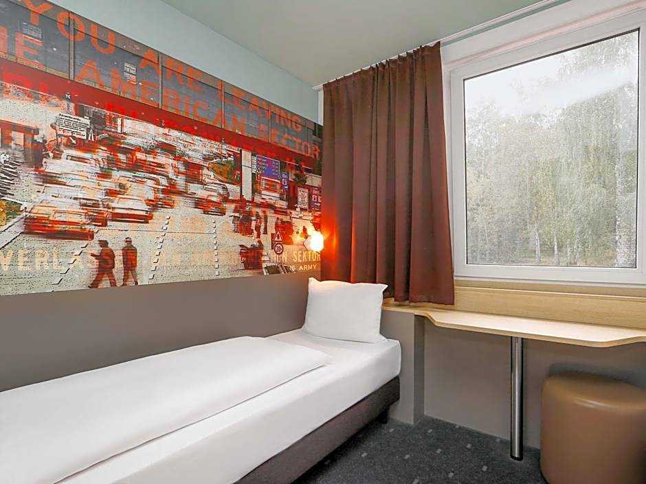 B&B Hotel Berlin-Dreilinden