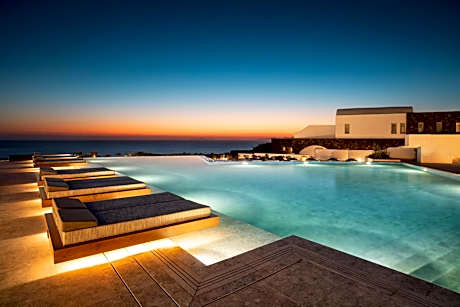 Santo Pure Oia Suites & Villas