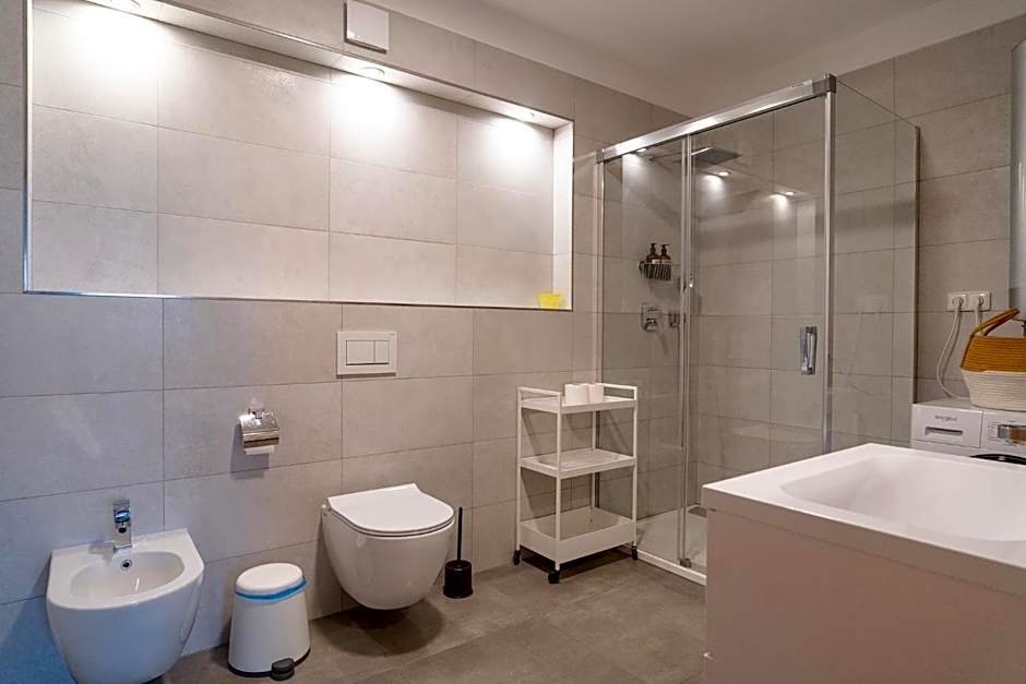The Dante Villa Apartments
