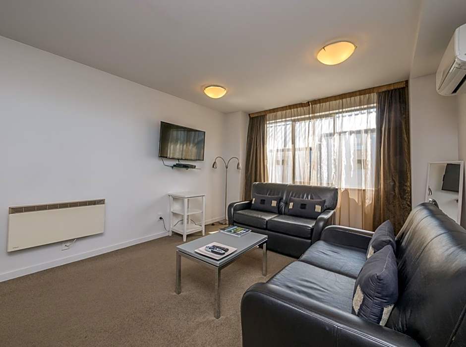Bellano Motel Suites