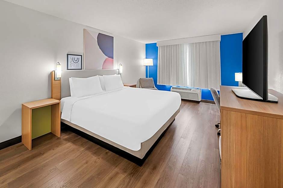 Spark by Hilton Woodbridge