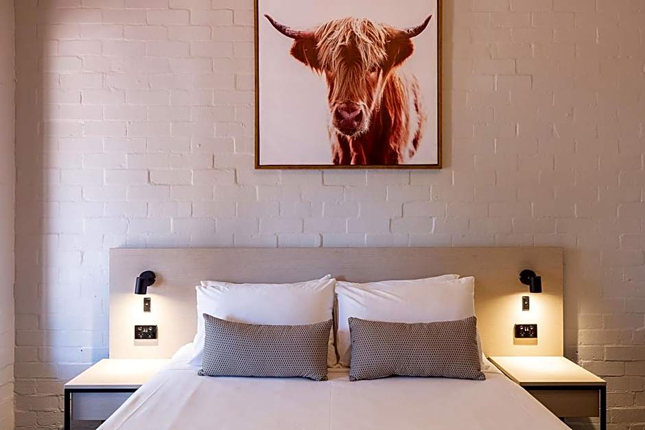 Nightcap at Wintersun Hotel