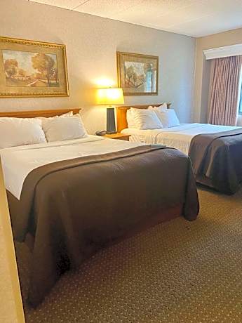 Queen Room with Two Queen Beds - Disability Access/Non-Smoking