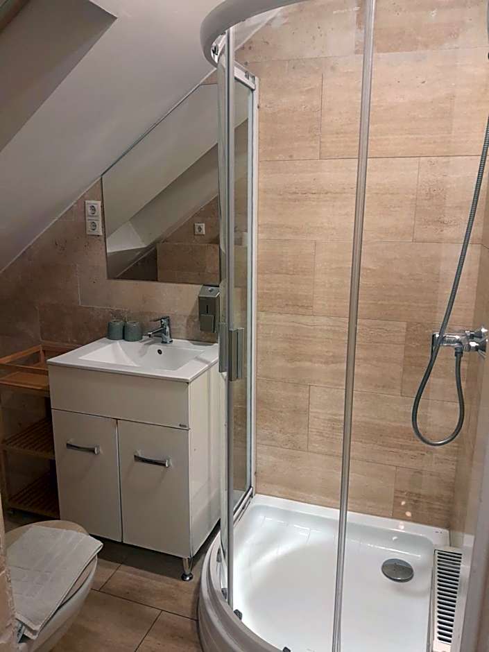 Éjjeli Bagoly Étterem és Panzió