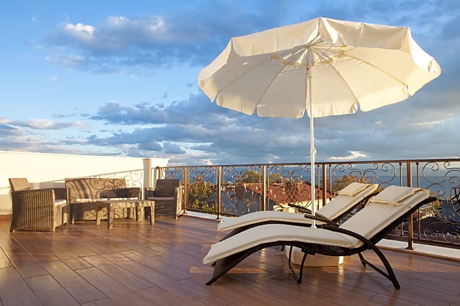 Tuzla Garden Hotel and Spa