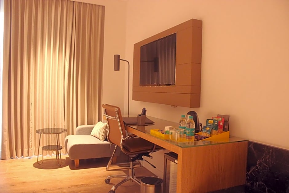 Fountain Tree by TGI