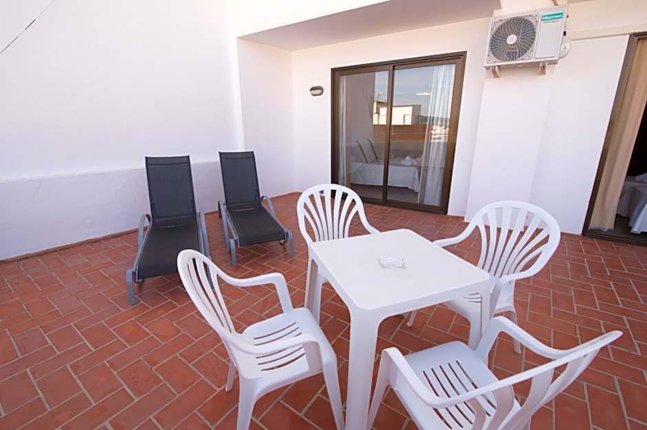 Apartamentos Mestret