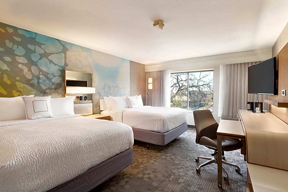 Courtyard by Marriott Roseville