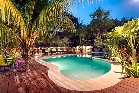 Tropical Suites by MIJ