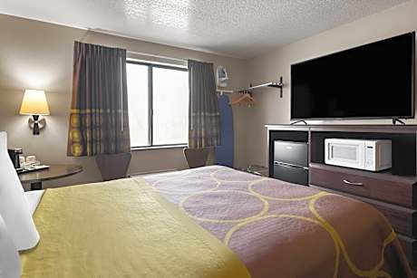 2 Queen Beds Non-Smoking