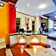 Super OYO Townhouse Oak Maxi Hotel Legian