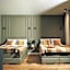 Art Apartments