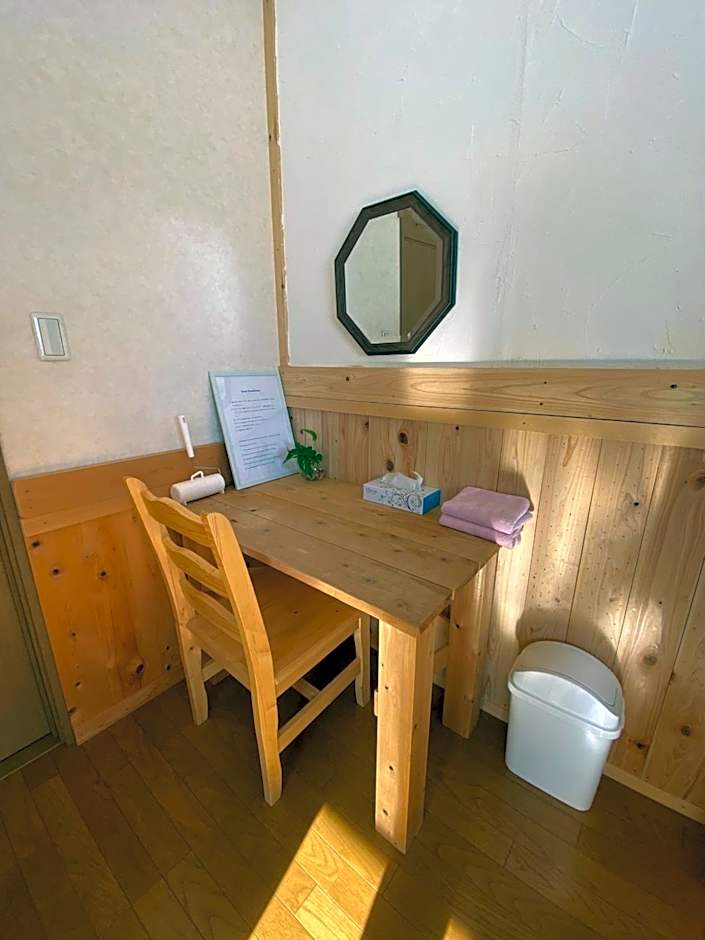 Azumino Backpackers 山の風