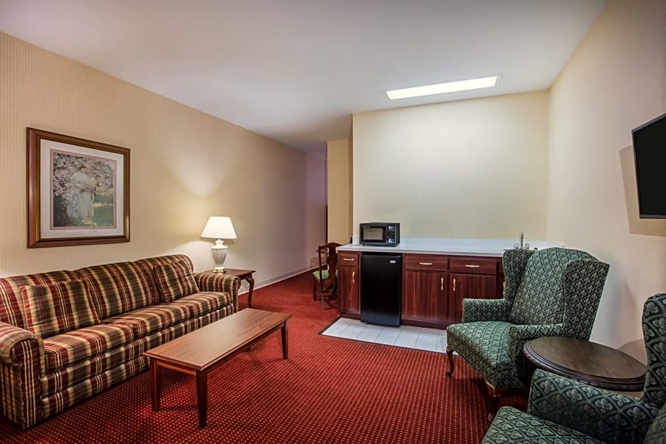 Ramada by Wyndham Ligonier