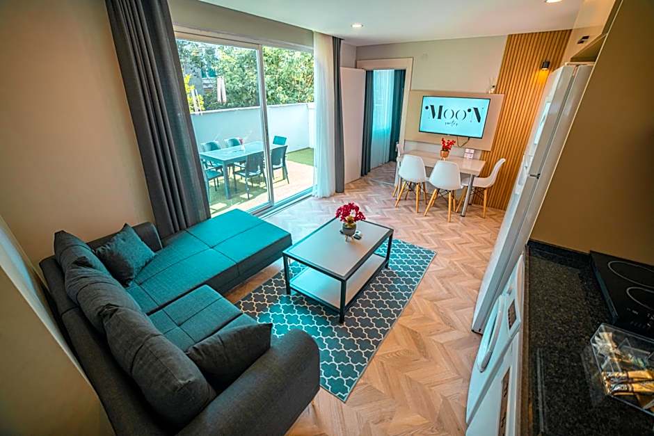 Moon Suites