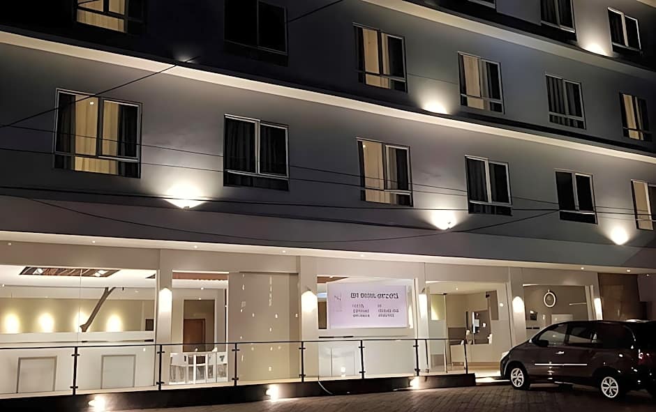 Hart Hotel Premium Rapatmaja