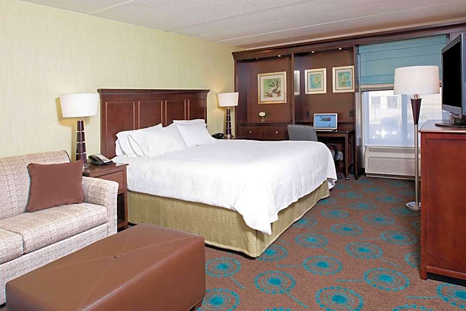 Hampton Inn & Suites Kokomo