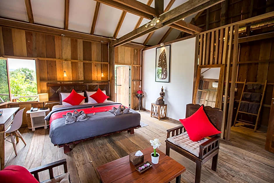 Kampot River Residence
