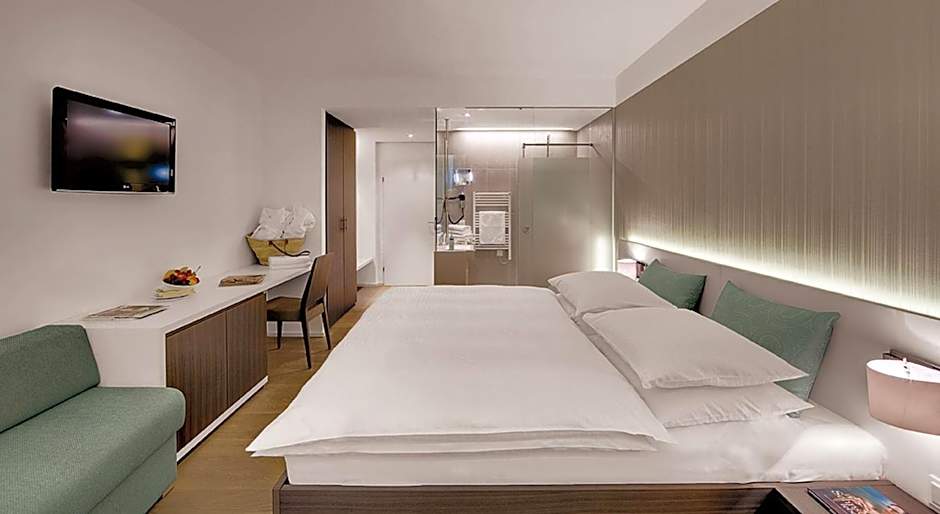 Thermenhotel Stoiser