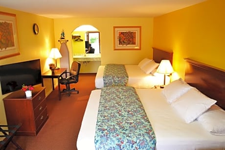 Comfort King Room with Two King Beds