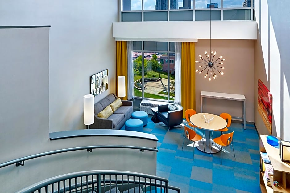 Aloft Oklahoma City Downtown – Bricktown