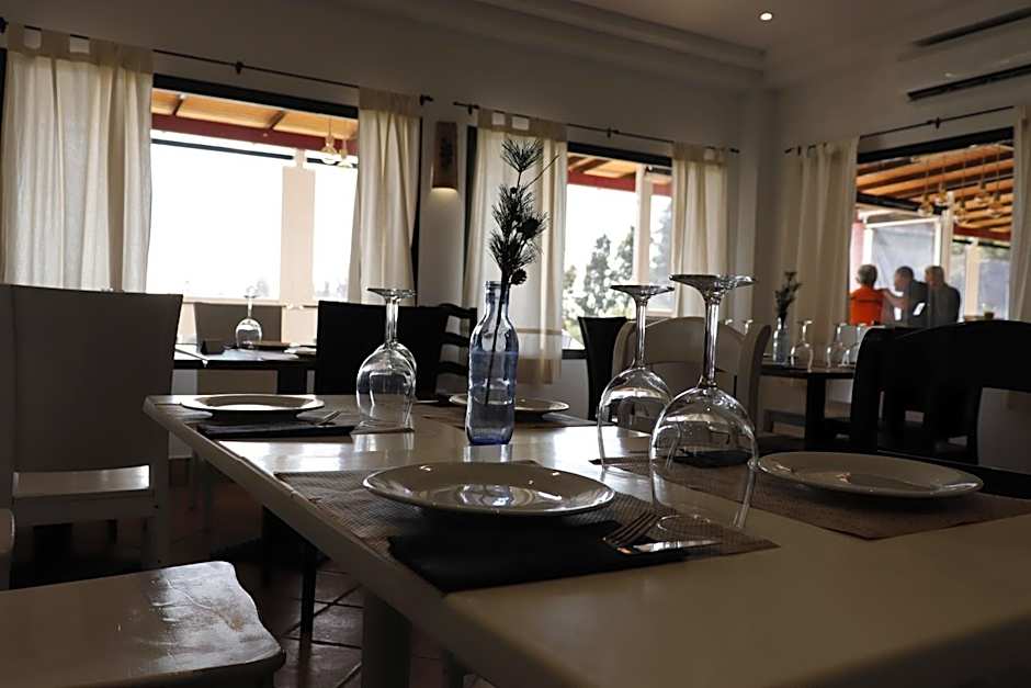 Hostal Restaurante Benalup Golf