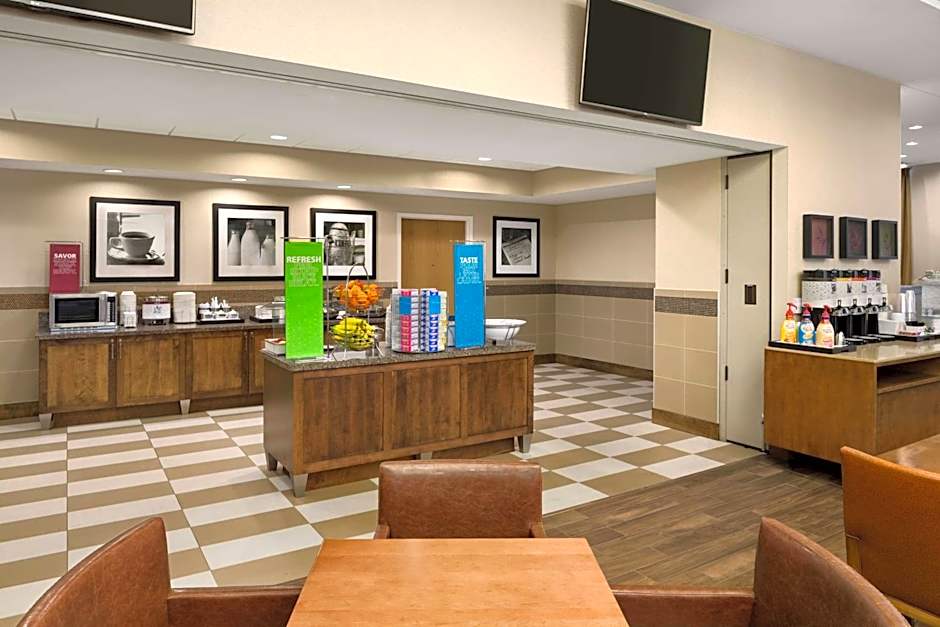 Hampton Inn By Hilton And Suites Clayton/St Louis-Galleria Area