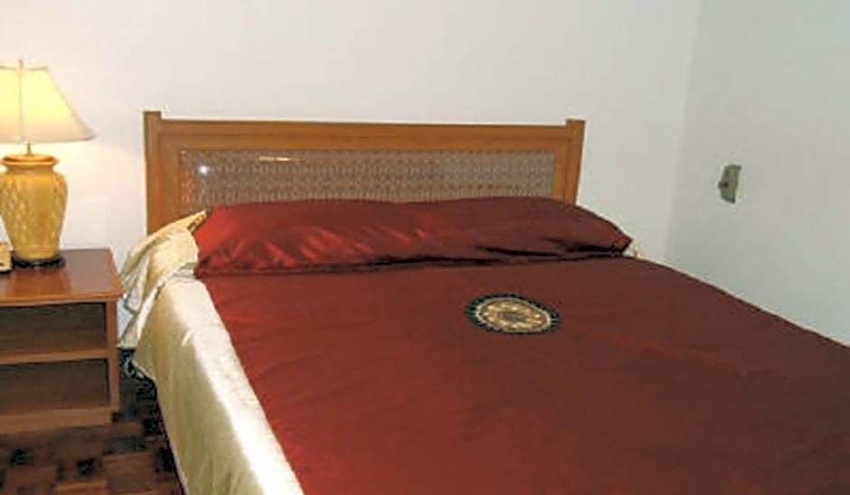 Ubon Hotel