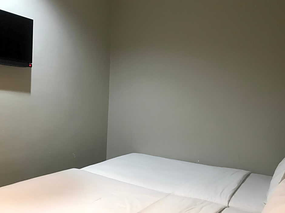 Hotel O Nice Stay Three Six Five Services