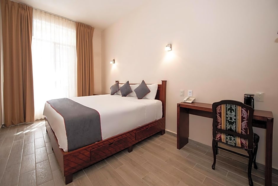 Hotel Senorial