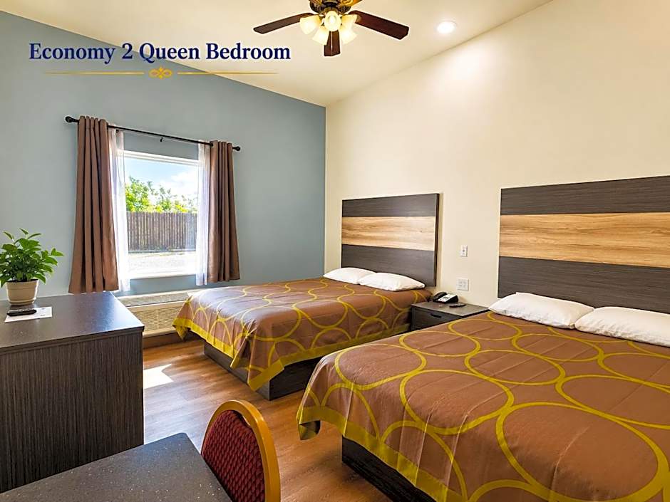 Texas Bungalows Hotel & Hotel Que at Lakeline Austin Cedar Park