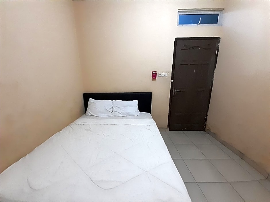 SPOT ON 92492 Pelita Satu