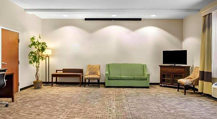 Comfort Inn & Suites Riverton