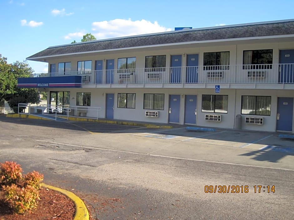Motel 6 Bessemer, AL - Birmingham