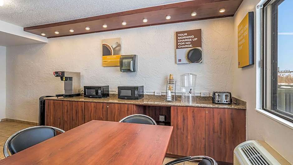 Motel 6 Elk Grove Village