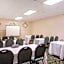 Ramada by Wyndham & Suites Warner Robins