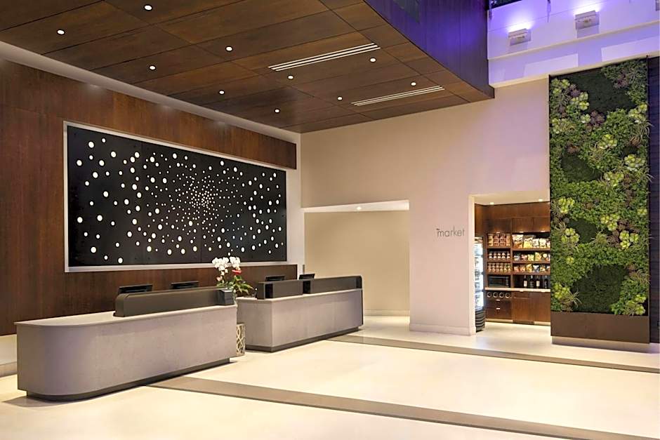 Courtyard by Marriott Los Angeles L.A. LIVE