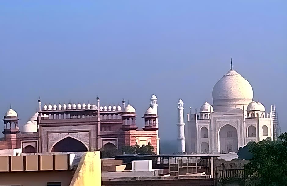 Sai Palace