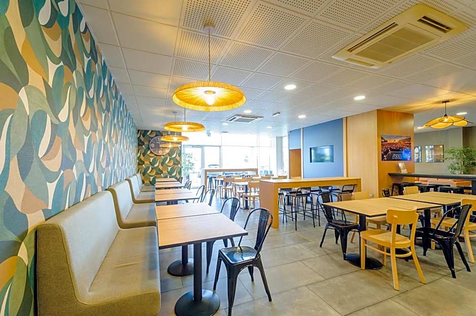 B&B HOTEL La Rochelle Beaulieu Puilboreau