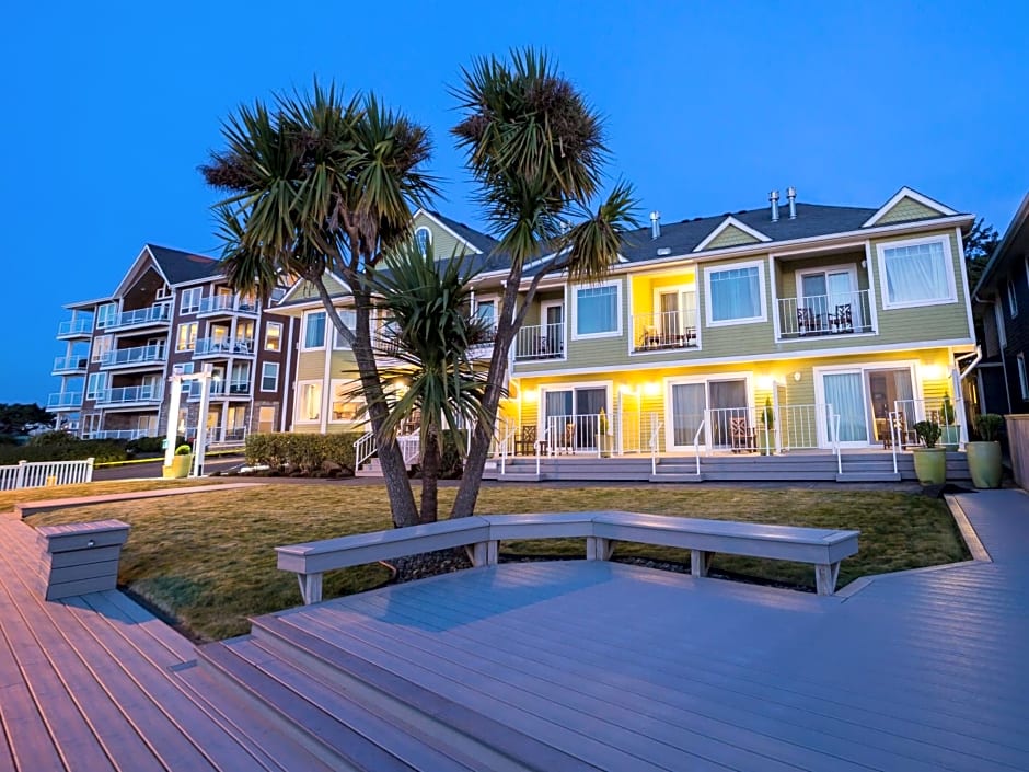 Inn of the Four Winds Seaside Oceanfront