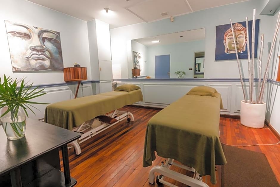 Hotel Colbert Spa & Casino