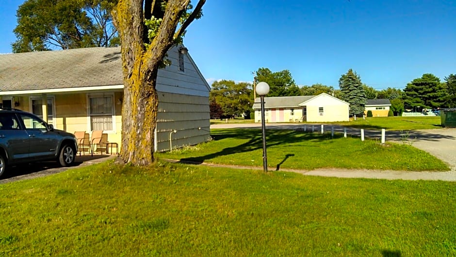 Sunset Lodge Escanaba